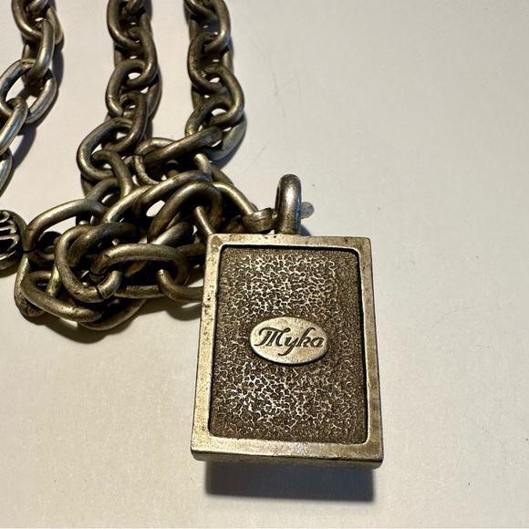 Myka pewter and Swarovski attached pendant - Picture 2 of 3